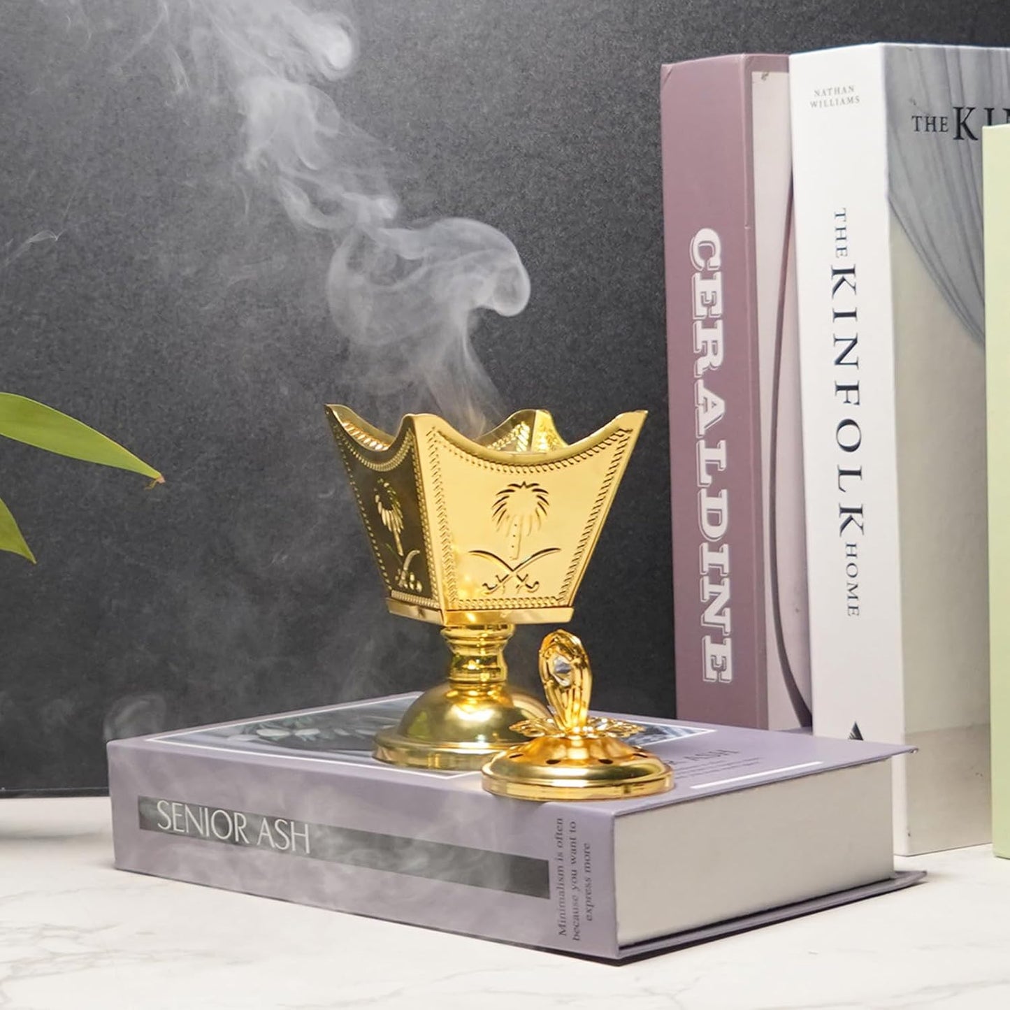 مبخرة بخور تقليدية مع ملقط