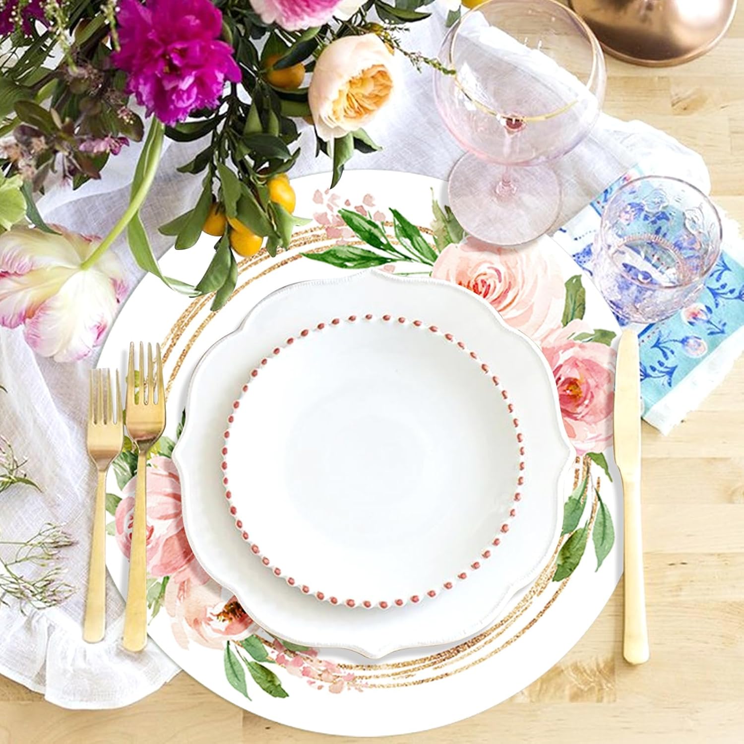 6 Pcs Pink Rose Floral Round Placemats, Washable Plastic Place Mats Spring Summer Floral Table Mats for Indoor Outdoor Kitchen Restaurant Party Wedding Anniversary Decoration(13.4 Inch)