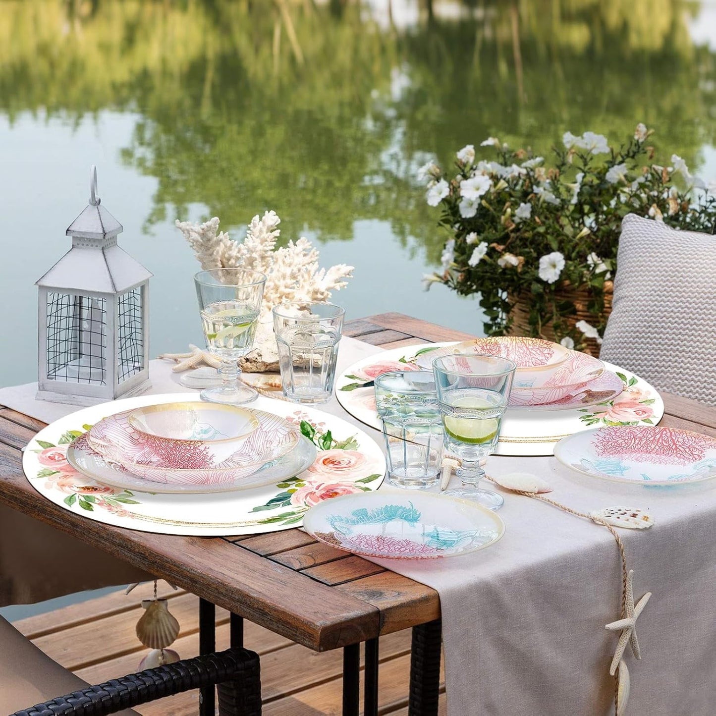 6 Pcs Pink Rose Floral Round Placemats, Washable Plastic Place Mats Spring Summer Floral Table Mats for Indoor Outdoor Kitchen Restaurant Party Wedding Anniversary Decoration(13.4 Inch)