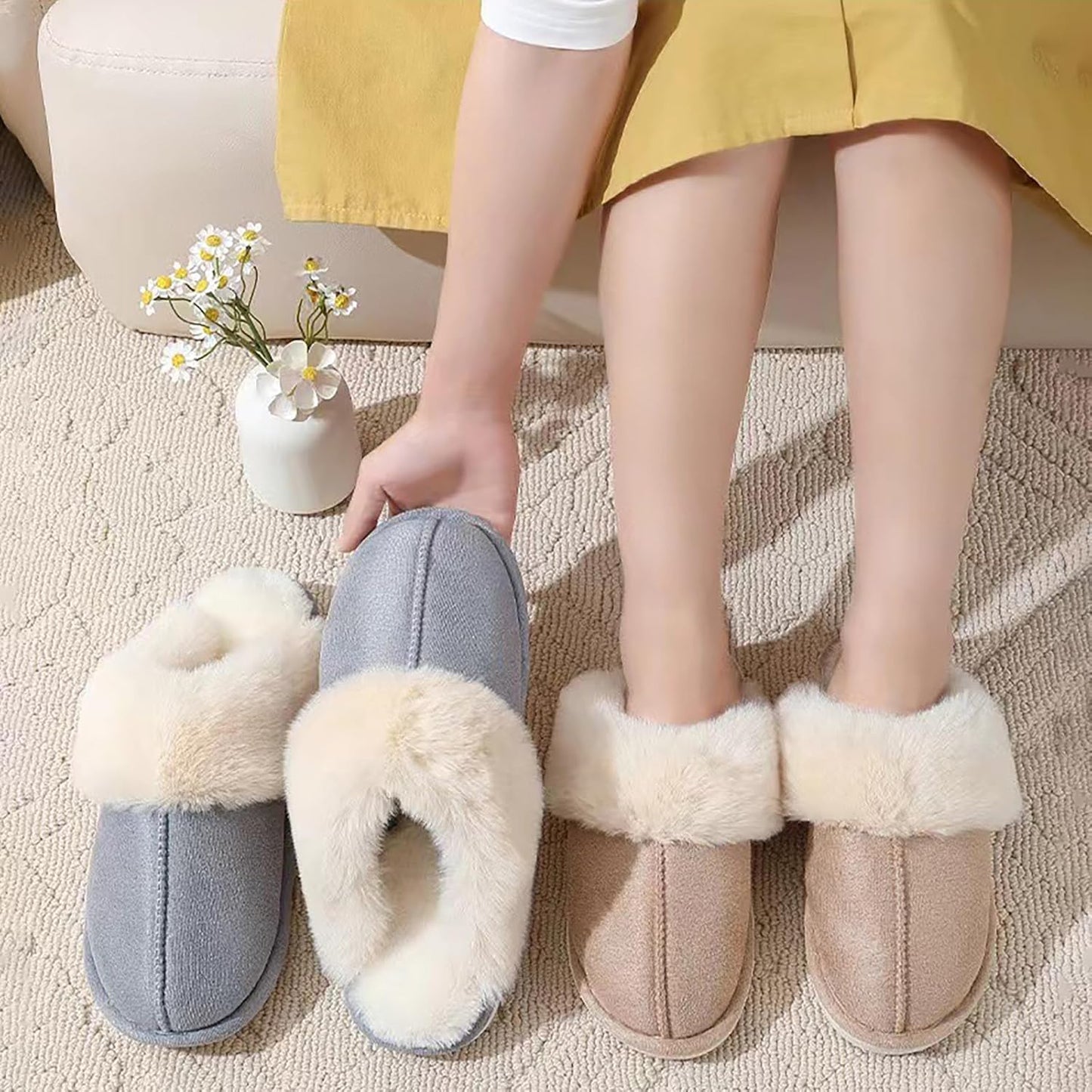 Women's Winter Slippers Plush Fuzzy House Bedroom Slippers, Warm Non-Slip Indoor Outdoor Shoes for Couples