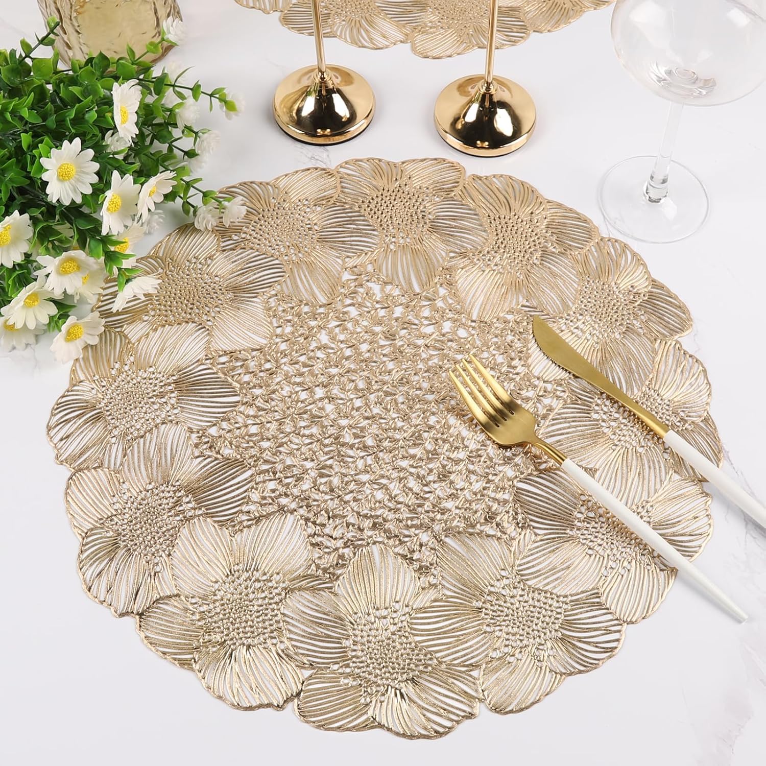 NALACAL Gold Round Placemats for Dining Table, Set of 6 Non-Slip Vinyl Mats, Washable Hollow Out Metallic Place Mats for Wedding Party Dining Table Kitchen Decorations