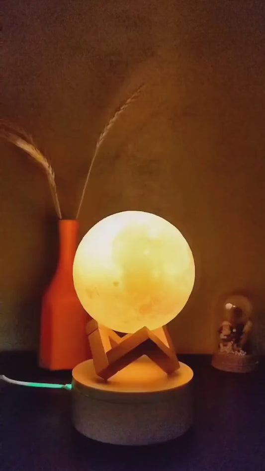16 Colors Moon Lamp